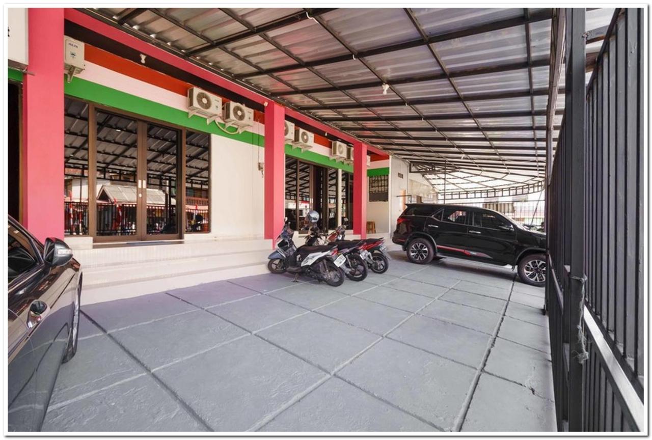 Reddoorz Near Jiexpo Kemayoran 2 Jakarta Exterior foto